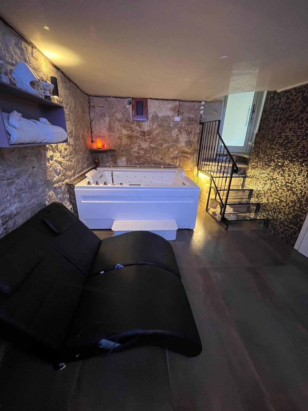 Relax For A Day Bed and Breakfast Barletta Exteriör bild